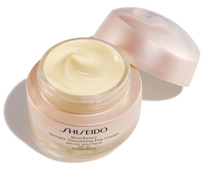 SHISEIDO Benefiance Wrinkle Smoothing Day Cream SPF 23, 50ml